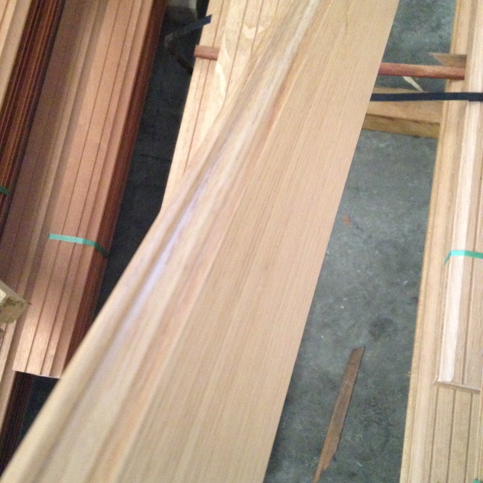 ZOCALO madera maciza haya RODAPIES ASTURIAS